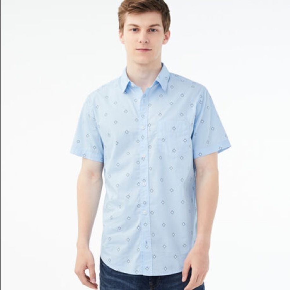✨HP✨Diamond-Pattern Button-Down Shirt✨